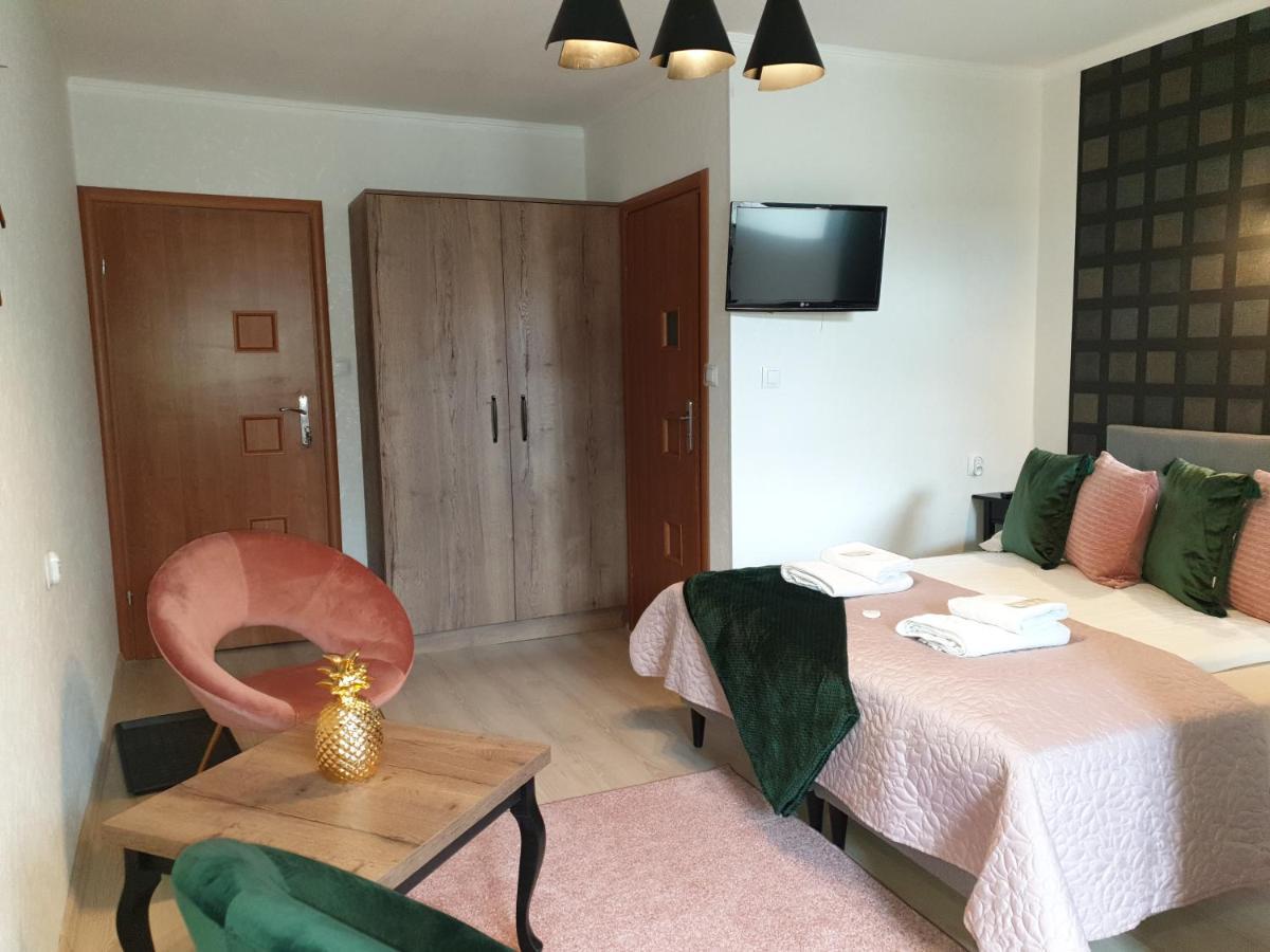 Monika Bed & Breakfast ครีนิซามอร์สกา ห้อง รูปภาพ