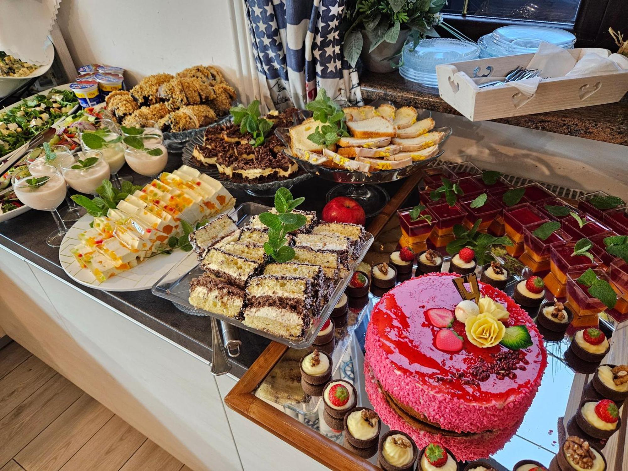 Monika Bed & Breakfast ครีนิซามอร์สกา ภายนอก รูปภาพ